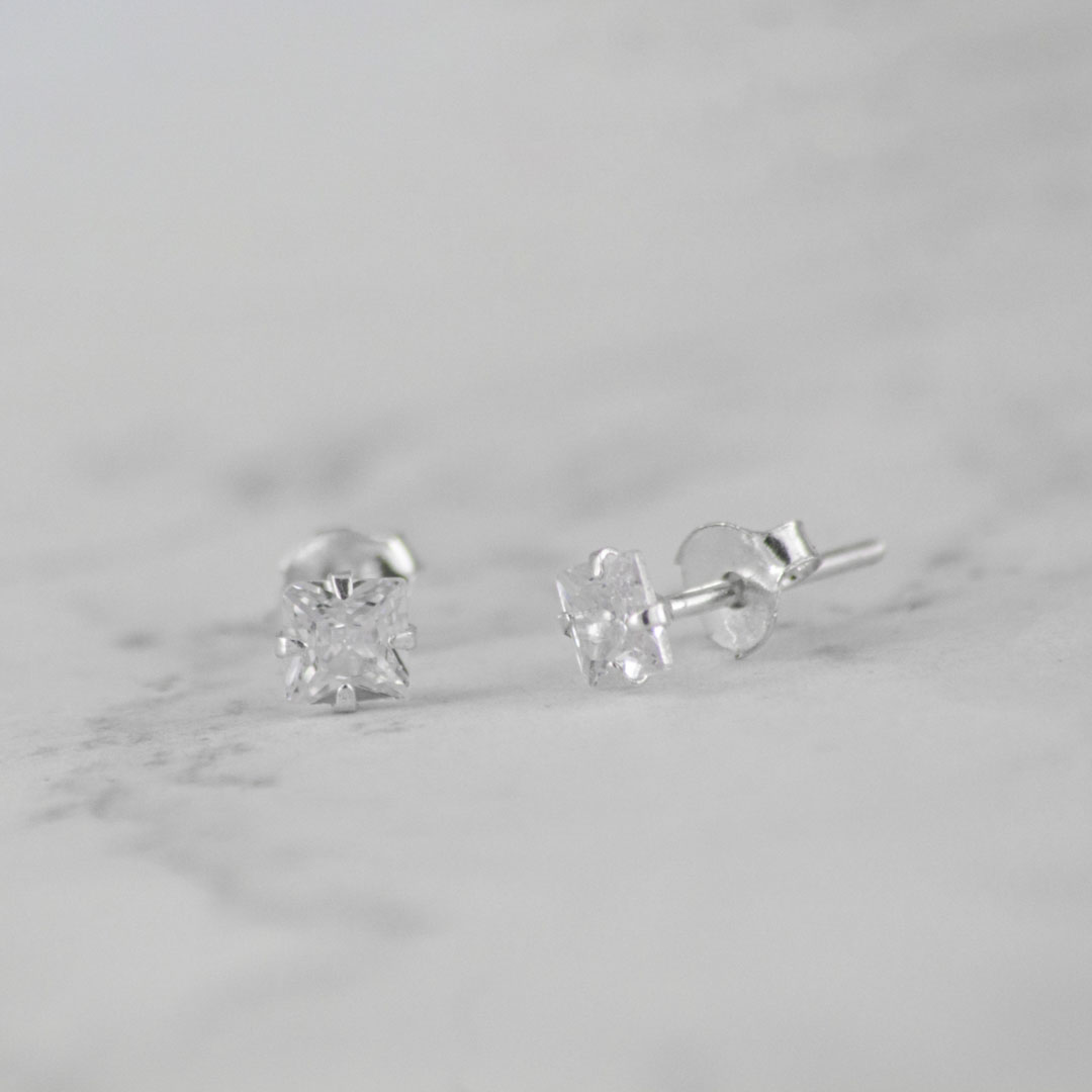 TOPO CRISTAL CUADRADO 4MM