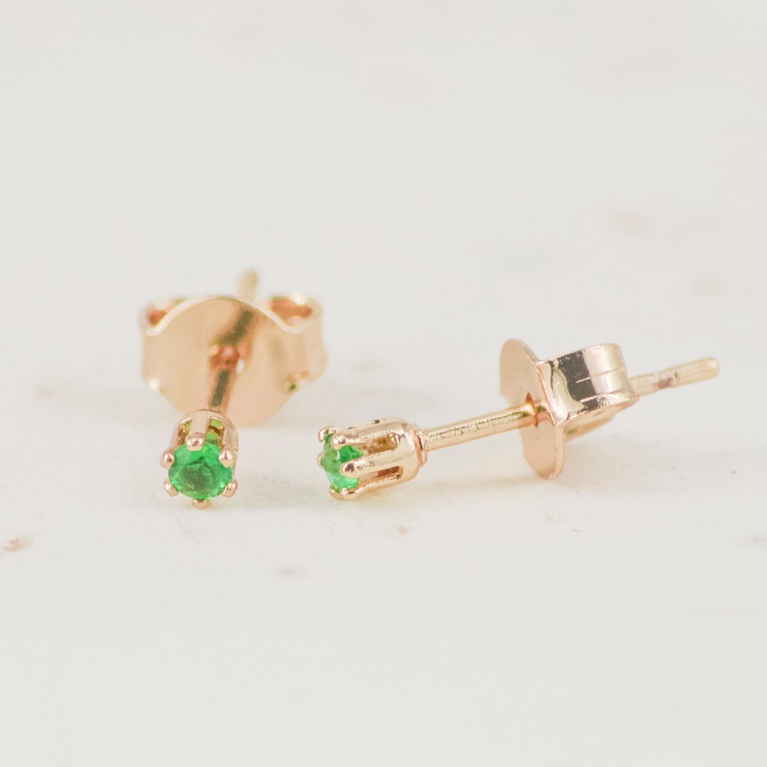 TOPO ESMERALDA REDONDO 2MM 6 PUNTAS